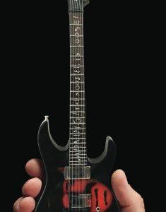 Kirk Hammett Frankenstein Mini Guitar Replica